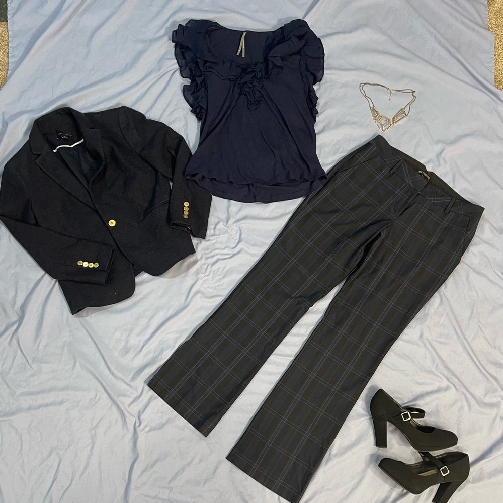 Ann Taylor Navy Blazer with Gold Accents size 2